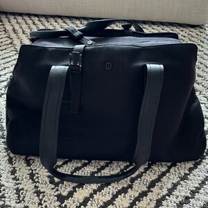 Lululemon Go getter duffle bag